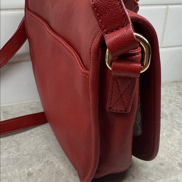 Michael Kors Cherry Red Leather Crossbody Bag. 10x8 in. Like New! - Picture 6 of 16